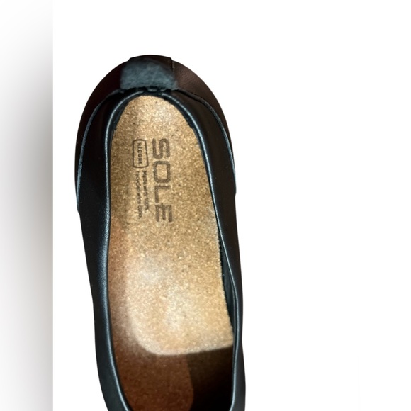 Sole By District Recork Slip On Grace Flats Black Leather Carbon Negative US 8W - Picture 8 of 11
